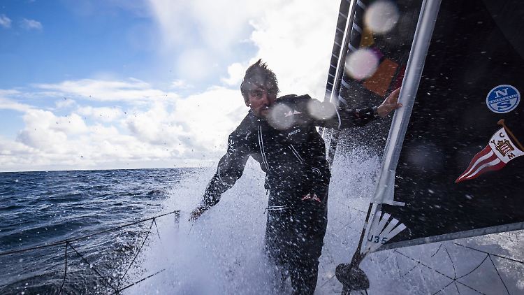 80 Tage hat Boris Herrmann bei der Vendée Globe allein mit seinem Segelboot auf dem Meer verbracht.