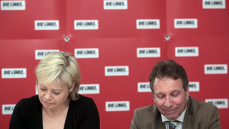 Linke-Parteispitzen Gesine Lötzsch und Klaus Ernst.
