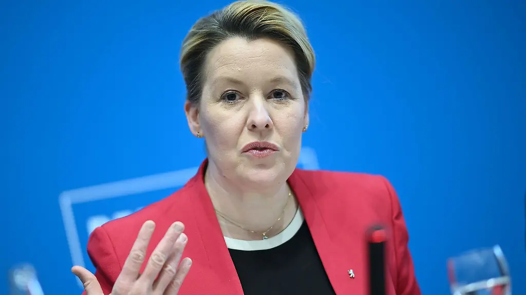 Wirschaftssenatorin-Franziska-Giffey-SPD-will-Frauen-bei-der-Unternehmensgruendung-besser-unterstuetzen