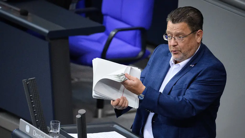 ccb50411fc2f07d69d026188e5b01e65