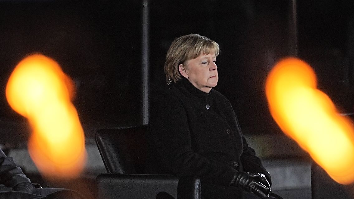... ist in Merkels Augen ein leichtes Glitzern zu sehen. Aber vielleicht ist das auch nur die Kälte.