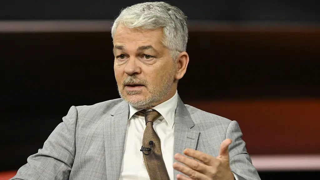 51e433e9a9da8f4f14f1973db311afea