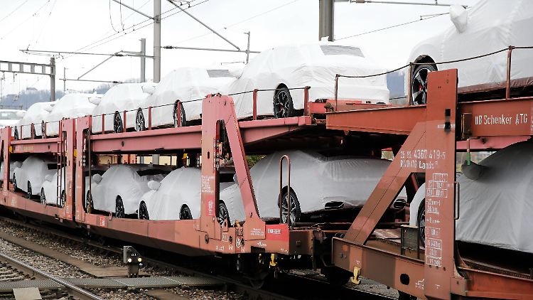 Neuwagen auf dem Weg zum Kunden - es könnten deutlich mehr sein.