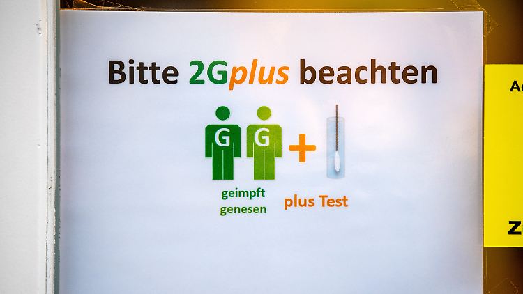 Bundesweit soll im Einzelhandel die 2G-Regel gelten. Für Großveranstaltungen etwa kann für Geimpfte und Genesene auch ein negativer Test notwendig sein.