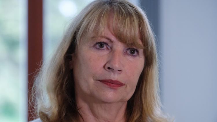 Nannte den Protestzug von Corona-Maßnahmen-Gegnern vor ihrem Wohnhaus "widerwärtig und unanständig": die sächsische Gesundheitsministerin Petra Köpping.