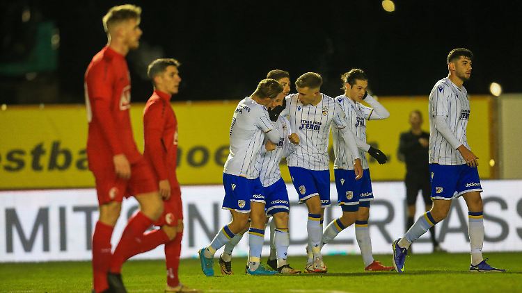 Der Berliner AK verlor gegen Carl Zeiss Jena - aber erst nach dem Schlusspfiff kam es zum Drama.