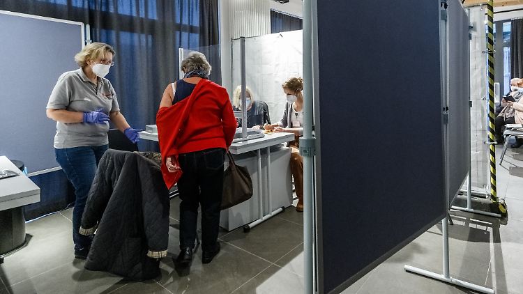 Laut DIVI-Register sind 63 Prozent der Covid-Patienten auf Intensivstationen älter als 60 Jahre.