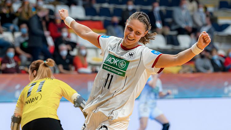 Xenia Smits steuerte vier Tore beim Sieg gegen die Slowakei bei.