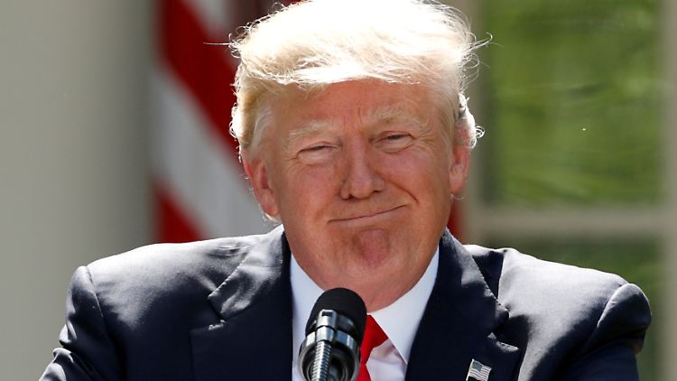 Trump könnte über Prämienaktien Milliarden verdienen, wenn seine Firma ein Erfolg wird.
