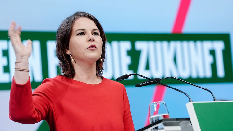 Die designierte Außenministerin hatte sich in einem Interview dem Thema Boykott angenähert. 