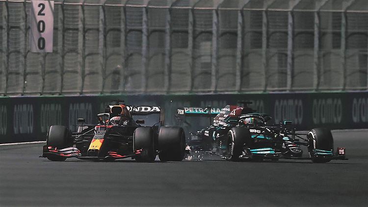 In Runde 37 fuhr Hamilton ins Heck von Verstappens Auto. 