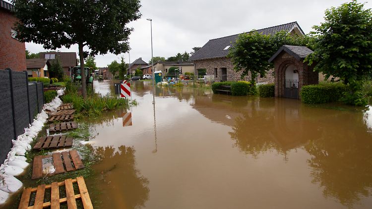 Die Flut-Katastrophe, die unter anderem besonders Nordrhein-Westfalen betraf, liegt bereits fast fünf Monate zurück.