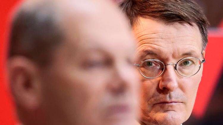 Lauterbach soll ab Mittwoch als Gesundheitsminister im Team Scholz spielen. Mit der Pandemie-One-Man-Show ist es damit erstmal vorbei. 