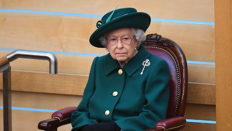 Mit  Ann Fortune FitzRoy hat die Queen einen weiteren Trauerfall in diesem Jahr zu beklagen. 