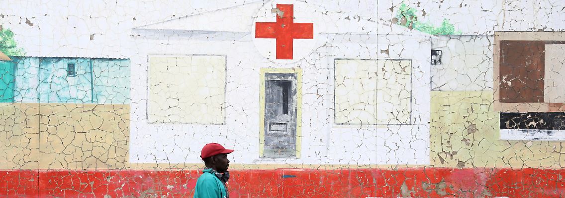 2021-02-09T000000Z_2061135980_RC22PL9LXG9H_RTRMADP_3_HEALTH-CORONAVIRUS-AFRICA.JPG