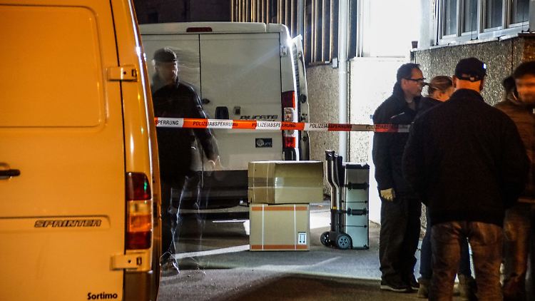 Die Bande soll Juweliergeschäfte in aller Welt überfallen haben.