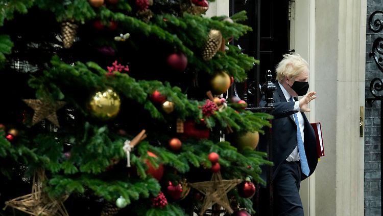 Ein mögliches Event vor einem Jahr holt Premier Johnson ein.