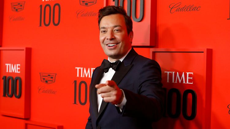 Jimmy Fallon holte sich für sein Lied Unterstützung bei Ariana Grande und Megan Thee Stallion.