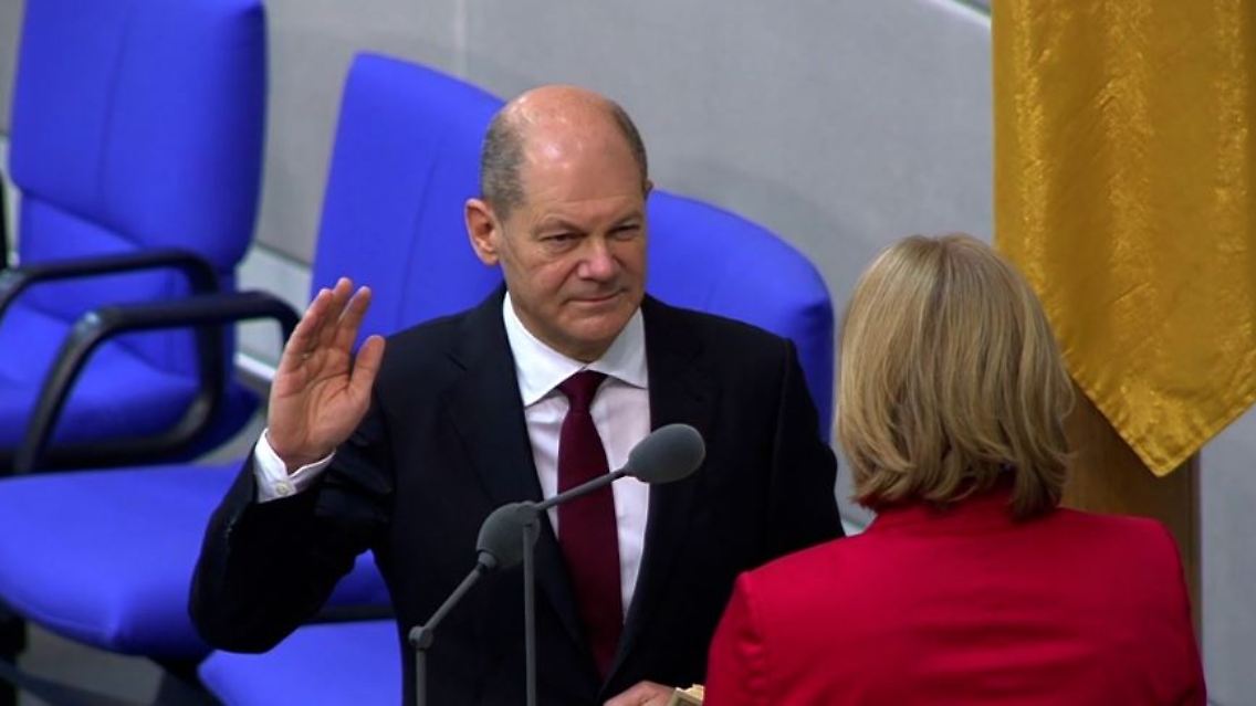 Scholz.JPG