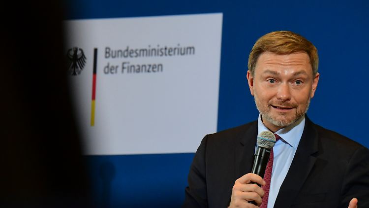 Er verteilt seit dieser Woche das Geld: Christian Lindner.