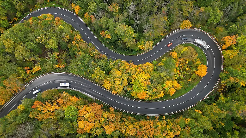 Vor-allem-in-den-laendlichen-Gebieten-setzen-viele-Menschen-auf-das-Auto