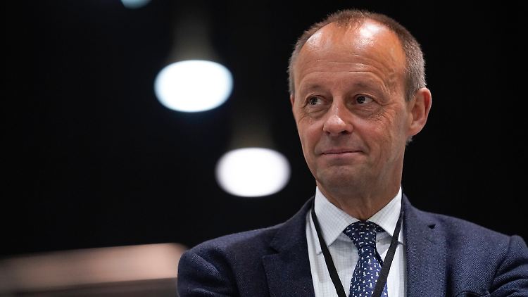 Zuversichtlich, dass er am kommenden Freitag als Sieger im Wettbewerb um den CDU-Vorsitz vom Platz geht: Friedrich Merz.