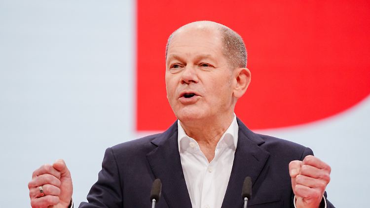 "Mein Ziel als Kanzler ist es, dass am Ende des Jahrzehnts alle antworten: 'Ja, es ist gut gelaufen für mich'", sagt Olaf Scholz.