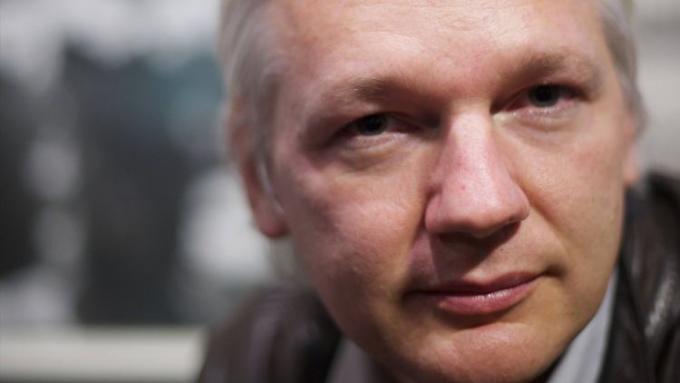 Julian Assange war im April 2019 festgenommen worden, nachdem er sich jahrelang in der ecuadorianischen Botschaft in London aufgehalten hatte. 
