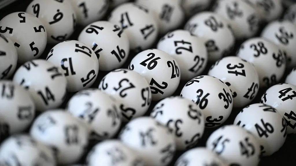 Nur-eine-Zahl-fehlte-dem-Mann-zum-Gewinn-des-Jackpots