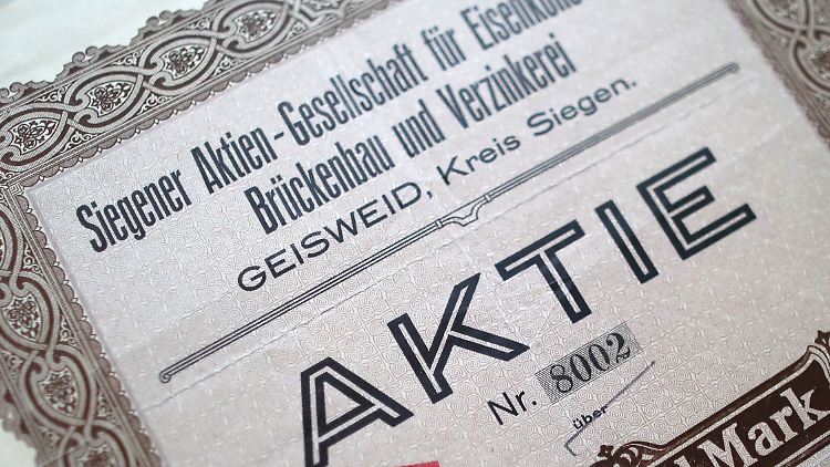 Eine historische Aktie der Siegener Aktien-Gesellschaft für Eisenkonstruktion, Brückenbau und Verzinkerei, der Vorgänger-Gesellschaft der heutigen Coatinc Company.