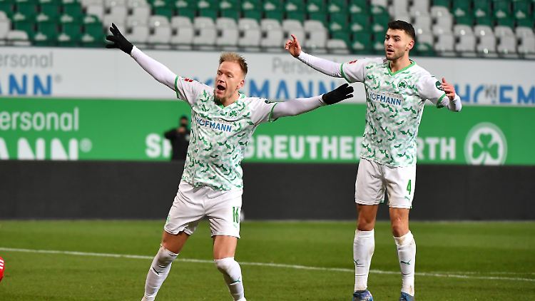 Plötzlich Bundesliga-Legende: Havard Nielsen. 