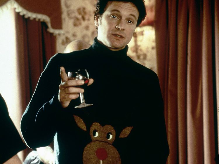 Die Mutter aller "Ugly Christmas Sweater"? Colin Firth in "Bridget Jones - Schokolade zum Frühstück".