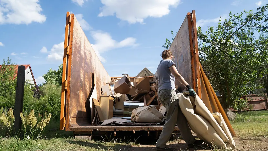 Kann-auch-koerperlich-schlauchen-Das-Haus-der-Eltern-ausraeumen