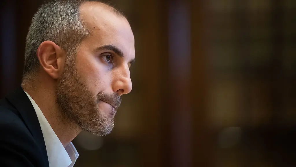 Hannovers-Oberbuergermeister-Belit-Onay-will-weiter-fuer-gruene-Positionen-kaempfen