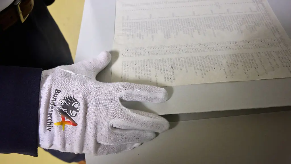 Ein-Film-hat-Oskar-Schindlers-Liste-mit-vor-dem-Holocaust-geretteten-Juden-weltberuehmt-gemacht-Nun-jaehrt-sich-sein-Todestag-zum-50-Mal