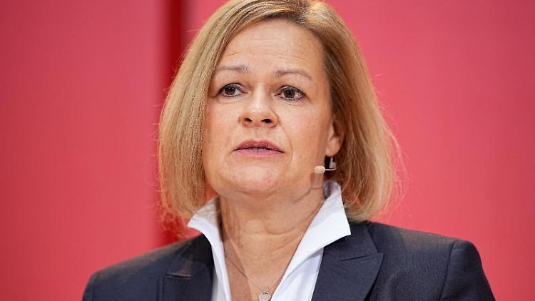 Nancy Faeser (SPD) spricht