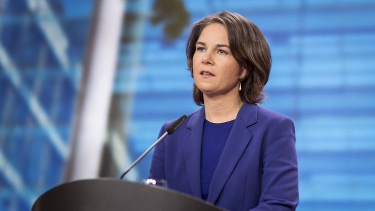Wird wegen ihres Akzents verspottet: Annalena Baerbock.