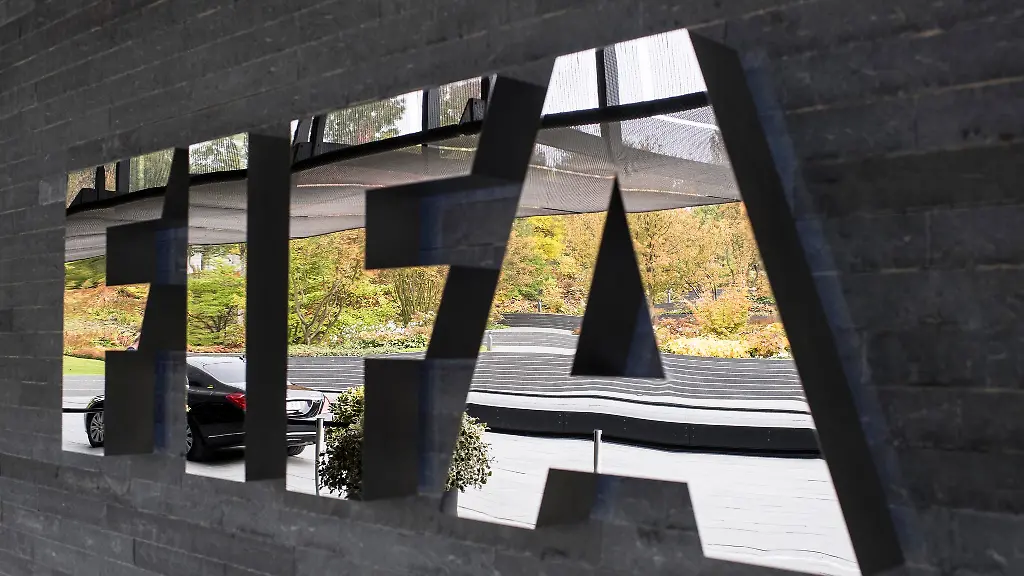 Muss-die-FIFA-ihr-Geschaeftsmodell-aendern-Archivbild