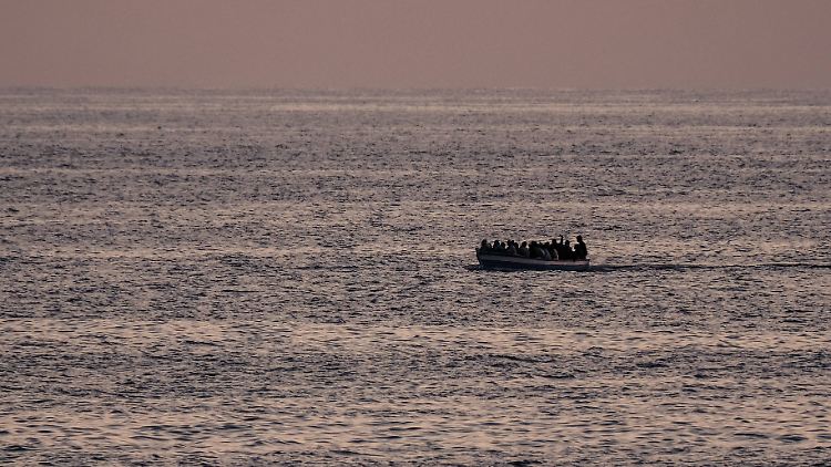 Bei der Flucht über das Mittelmeer kamen alleine in diesem Jahr bereits mehr als 1300 Menschen ums Leben.