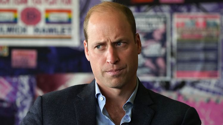 Seiner Großmutter zuliebe muss Prinz William auf sein gefährliches Hobby verzichten. 