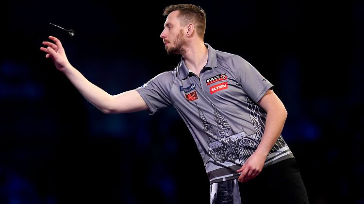 Florian Hempel trifft nun als nächstes auf den belgischen Topspieler Dimitri van den Bergh.