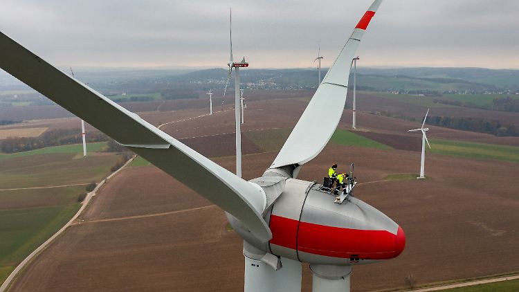 Im ersten Quartal wurden bundesweit 204 Windräder genehmigt.
