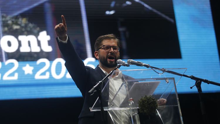 Will eine Abkehr vom neoliberalen Wirtschaftsmodell aus der Zeit der Pinochet-Diktatur: Gabriel Boric.