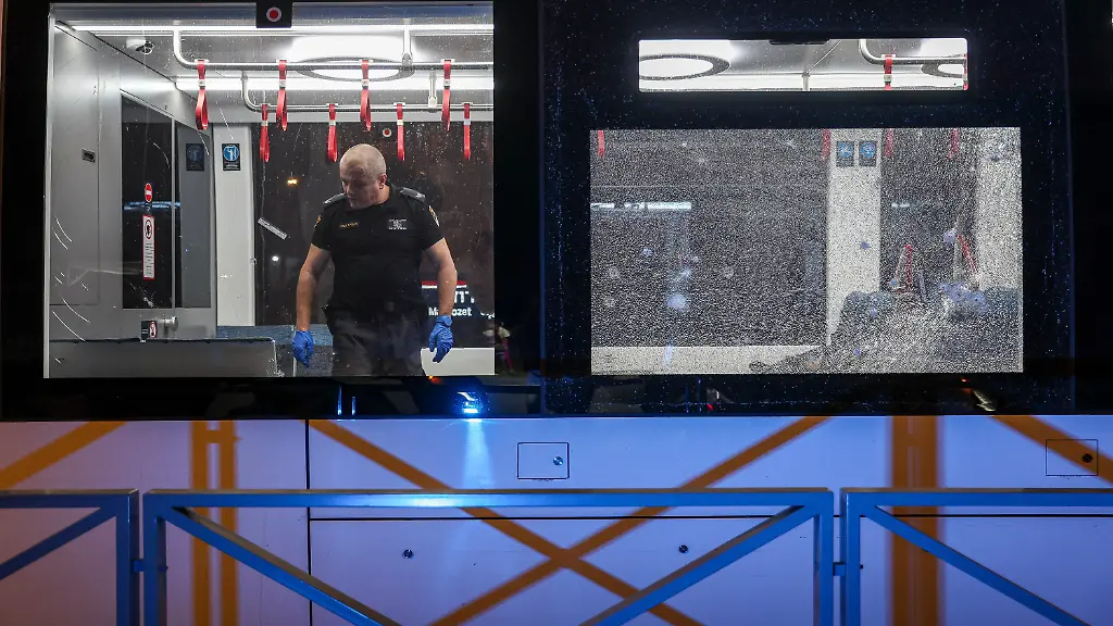 d445a740e2de2998e38fc0dfb22ba69f