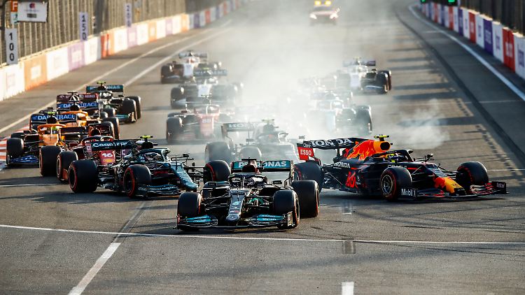 Aktuell sind mit Mercedes, Ferrari und Renault drei Motorenhersteller in der Formel 1 aktiv, Red Bull entwickelt die Honda-Motoren nach dem Ausstieg des japanischen Konzerns selbstständig weiter.