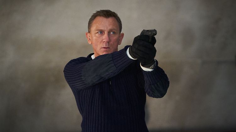 Abschließend durfte Daniel Craig James Bond noch einmal in epischer Länge von 163 Minuten auf der Leinwand verkörpern.