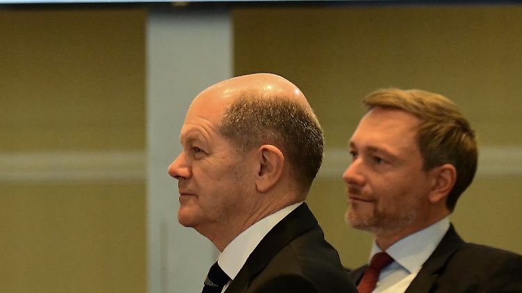 Bundeskanzler Scholz hat FDP-Chef Lindner im Nacken.