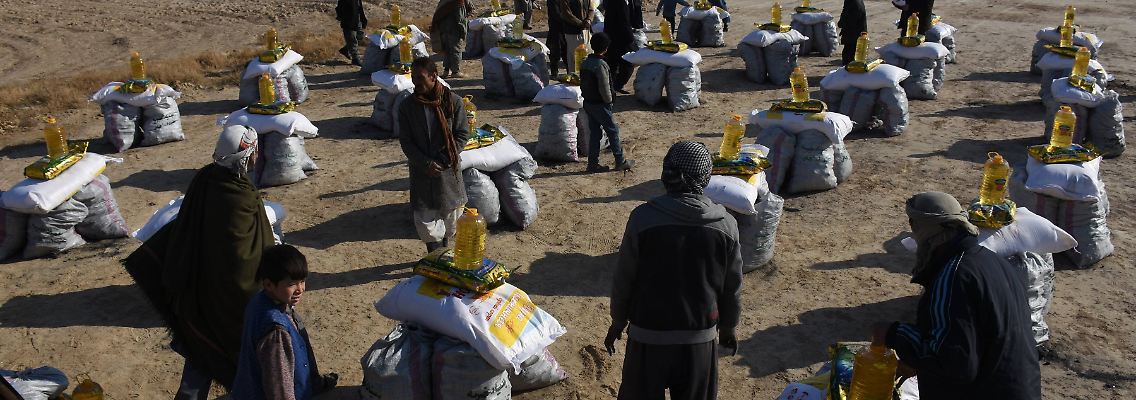 Hier erreichen Hilfsgüter die notleidende Bevölkerung Afghanistans, rund 160 Hilfsorganisationen werden nun wieder unterstützt.