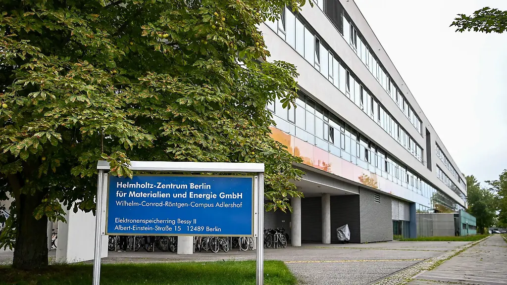 Im-Technogiepark-in-Adlershof-soll-ein-neues-Forschungszentrum-entstehen-in-Nachbarschaft-des-Helmholtz-Zentrums-Berlin-fuer-Materialien-und-Energie