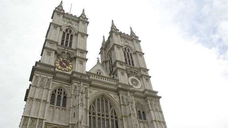 Auf Wunsch der Queen wird die Trauerfeier in der Westminster Abbey sein.